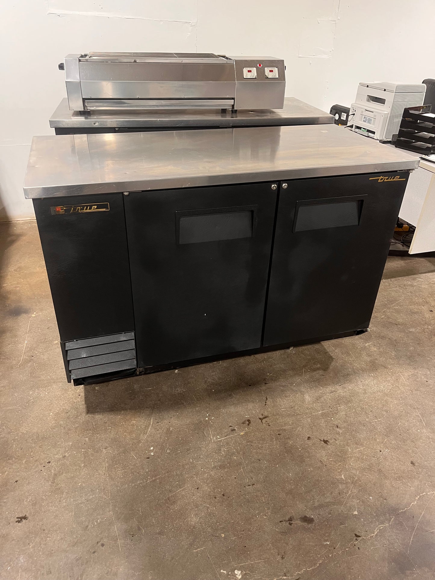 TRUE TBB-2, 59" Double Doors Beer Cooler - Used