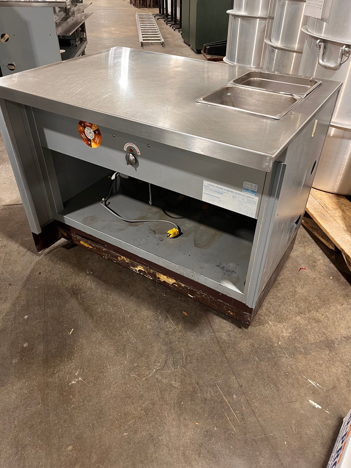 Duke Food Warmer 2