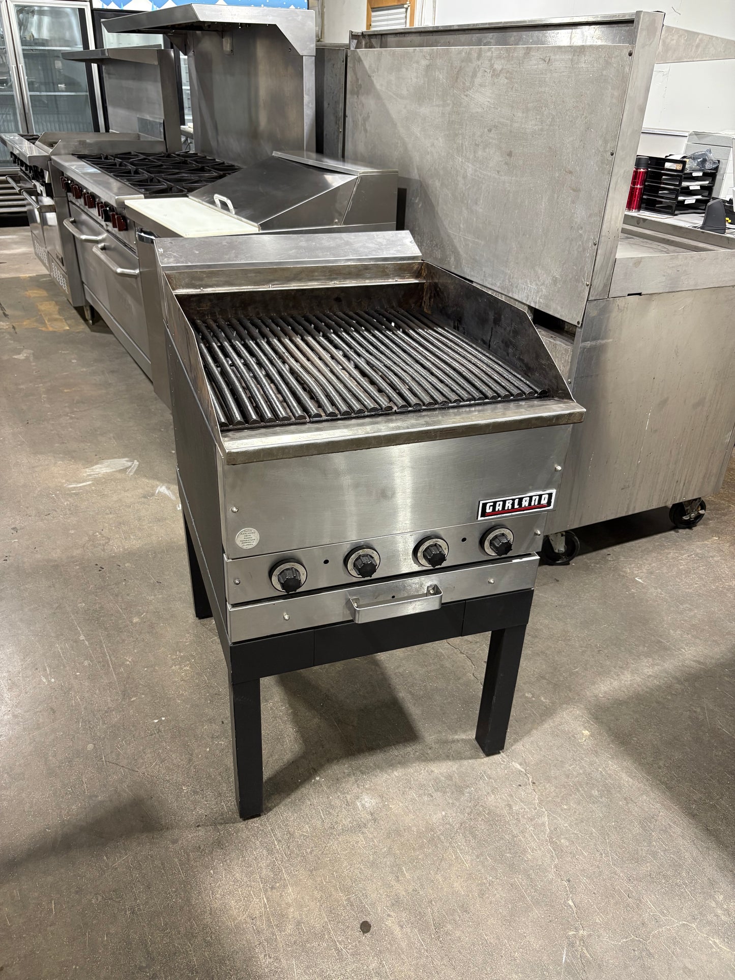 GARLAND G24-BRL 24" Ceramic Briquette Gas Charbroiler