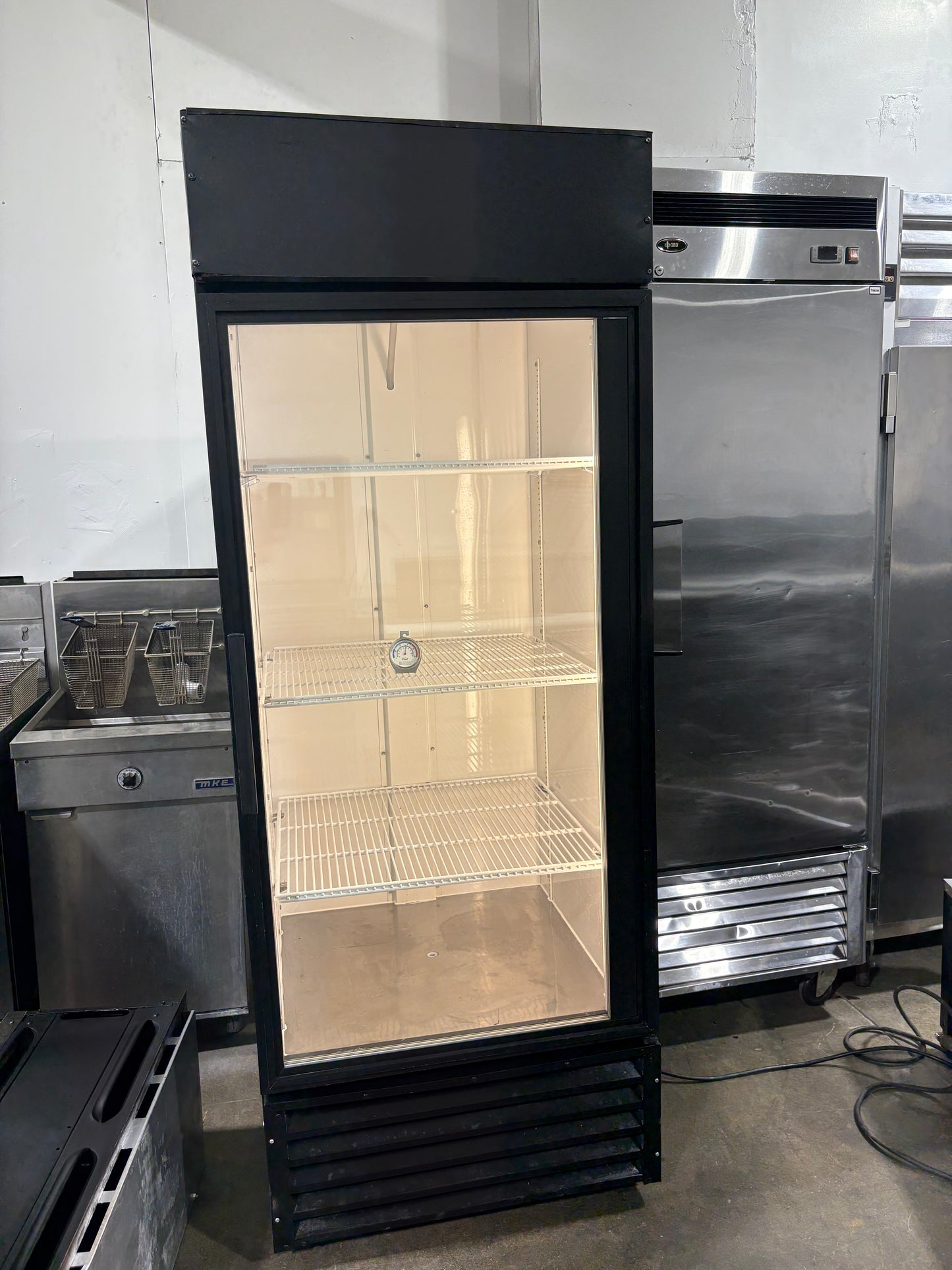 TRUE GDM-26 Single Glass Door Pop Cooler