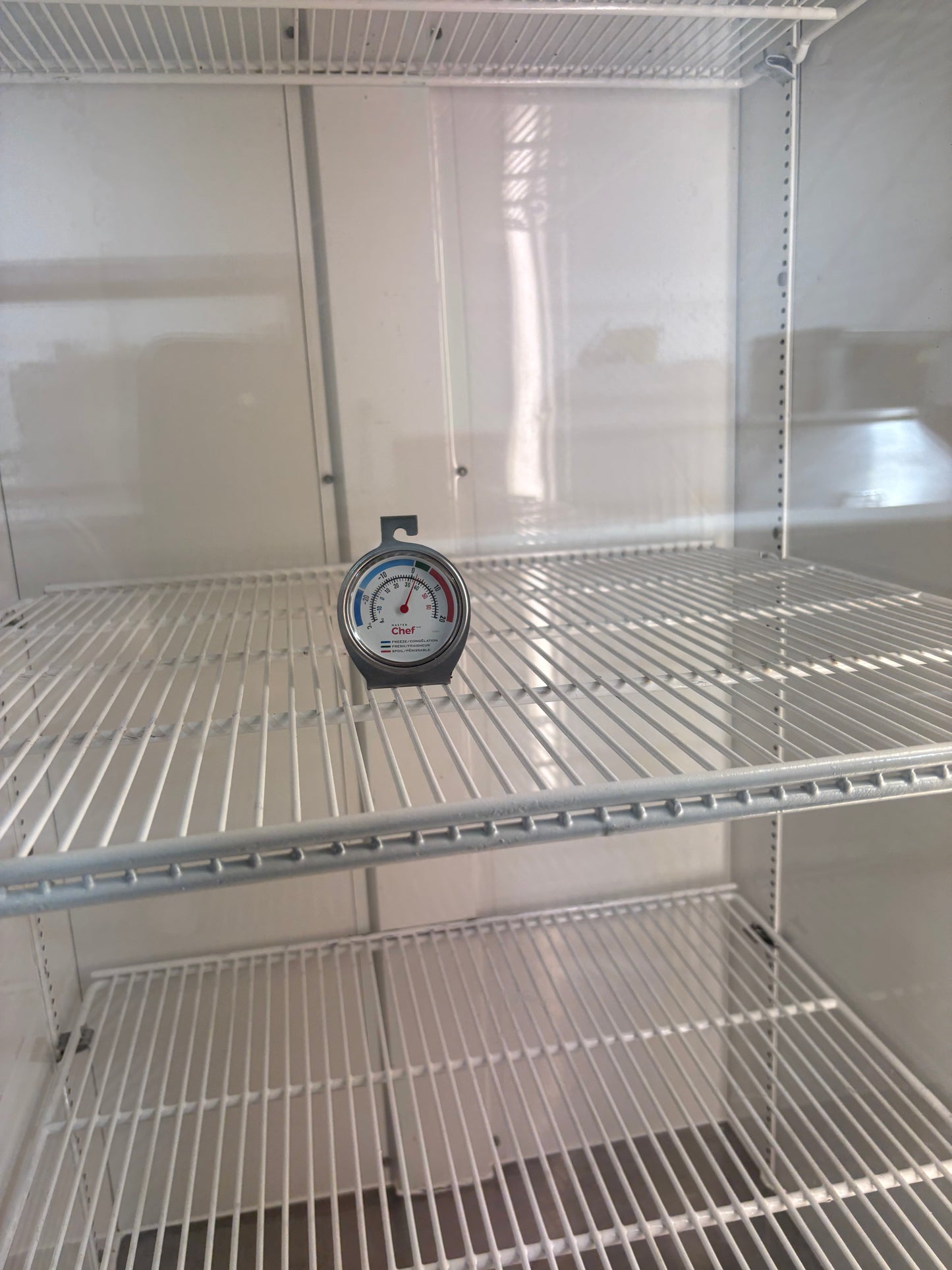 TRUE GDM-26 Single Glass Door Pop Cooler