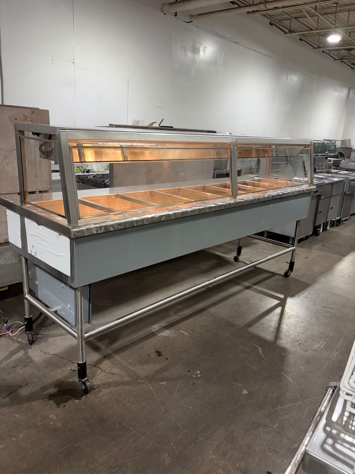 8 Wells Commercial Steam Table With Sneeze Guard