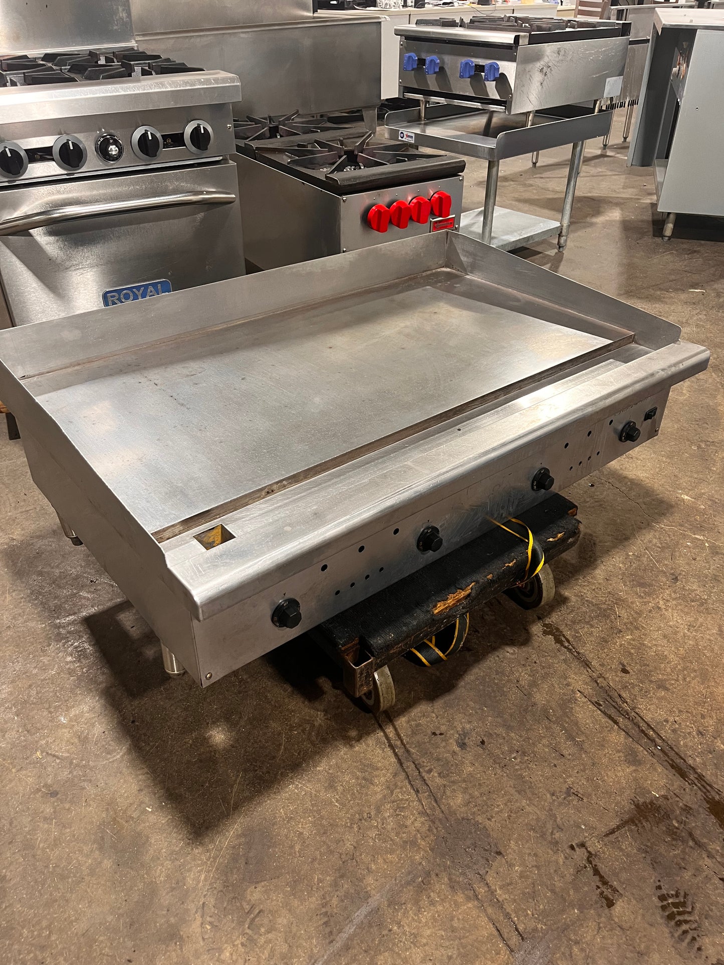 Imperial ISAE-48-NG 48 inches Gas Griddle