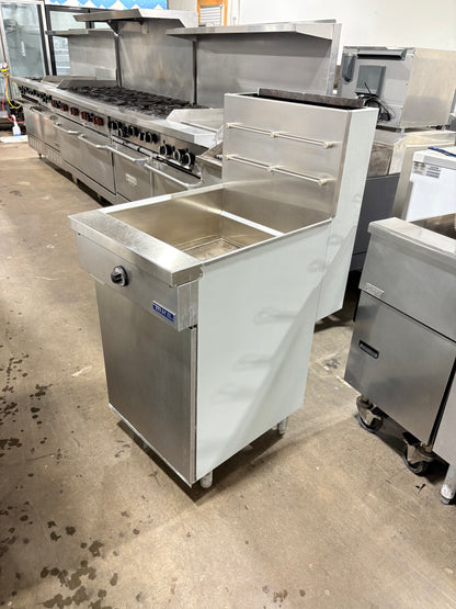 MKE FG-160-L 60 Lb Floor Natural Gas Deep Fryer