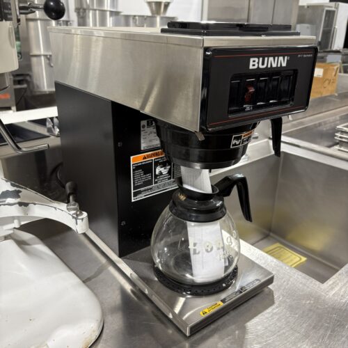 Bunn VP17-1 Pour-Over Coffee Brewer Lower Warmer 2 Bunn VP17-1 Pour-Over Coffee Brewer Machine