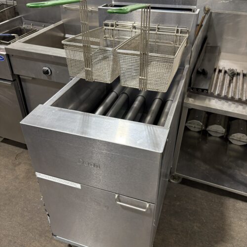 Frymaster Dean SR162GN Used 75 Lb. Gas Deep Fryer